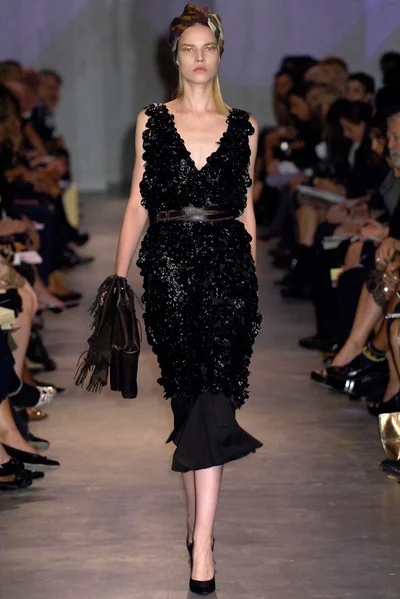 Look 32